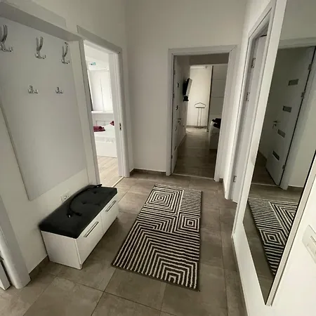 Tudor Apartman